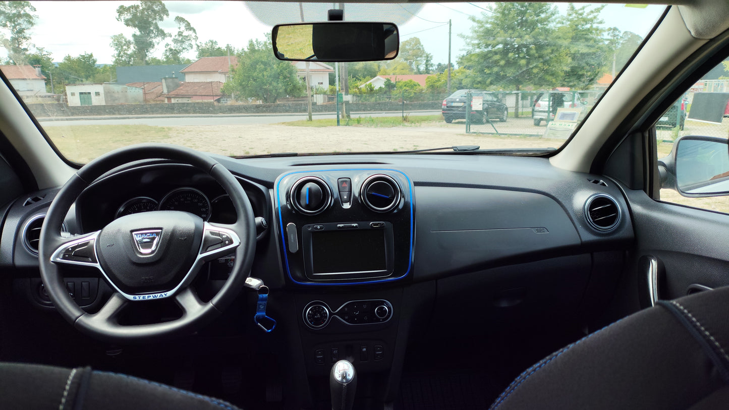 Dacia Sandero 1.0 CDI/GPL