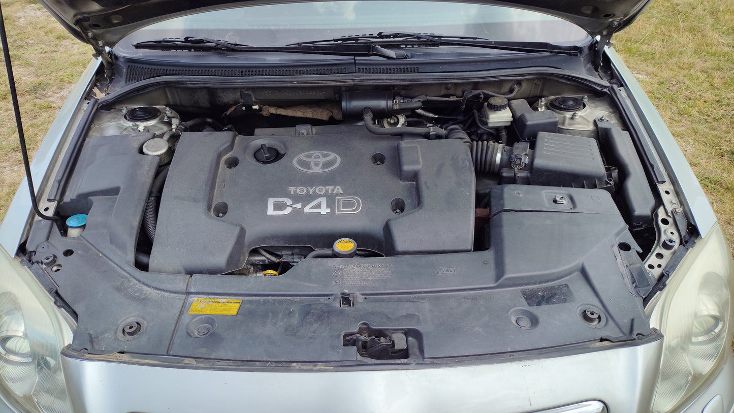 Toyota Avensis Sedan 2.0 D-4D