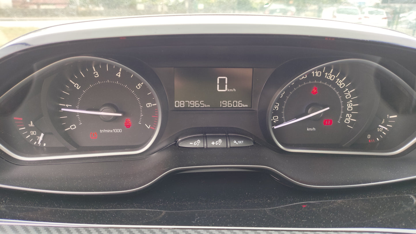 Peugeot 208 1.2 PureTech