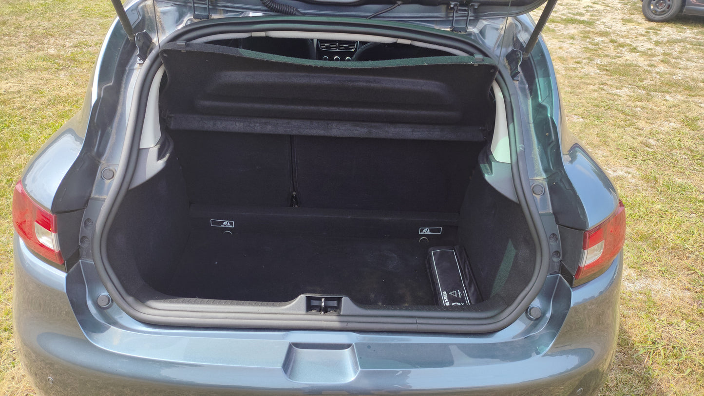Renault Clio IV 1.5 DCI Limited Edition
